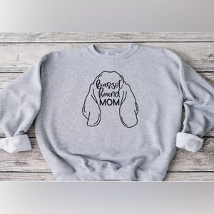 Basset Hound Mom Crewneck